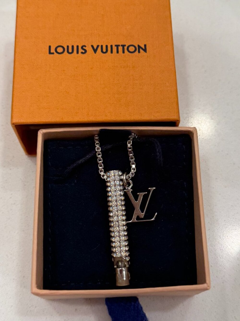Louis Vuitton Silver-Tone Crystal LV Pendant Necklace Brand New with Box
